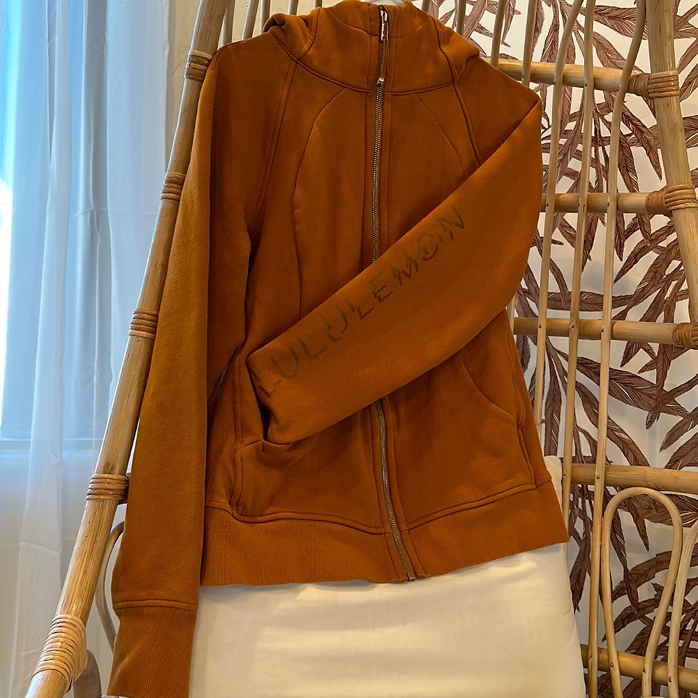 Lululemon lunar new year full zip scuba in fools gold